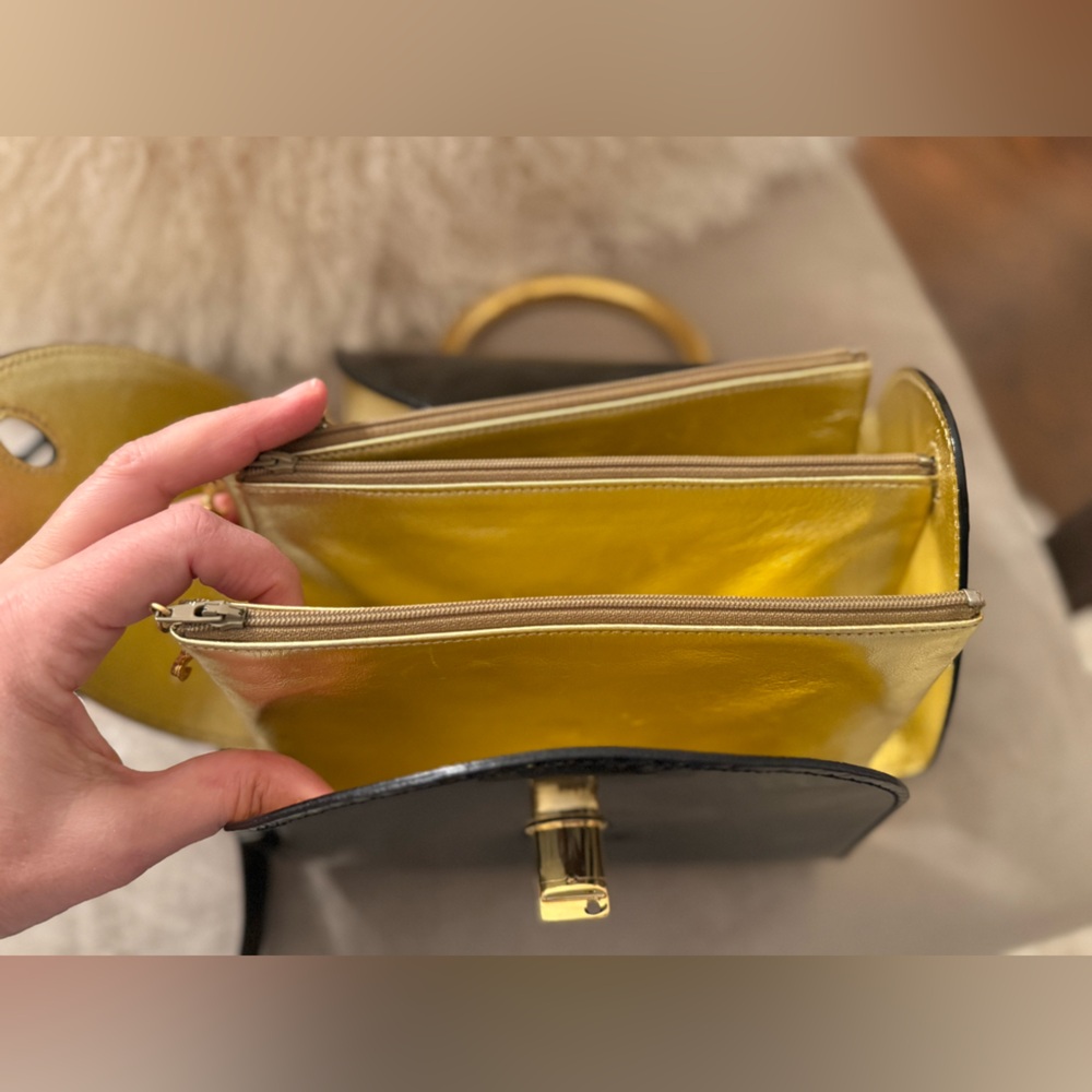 Unique Walter Steiger patent leather made in Italy origami purse - Picture 9 of 16